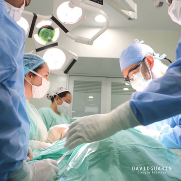 Slider image (9) Dr. David Guarin Cirugia Plastica